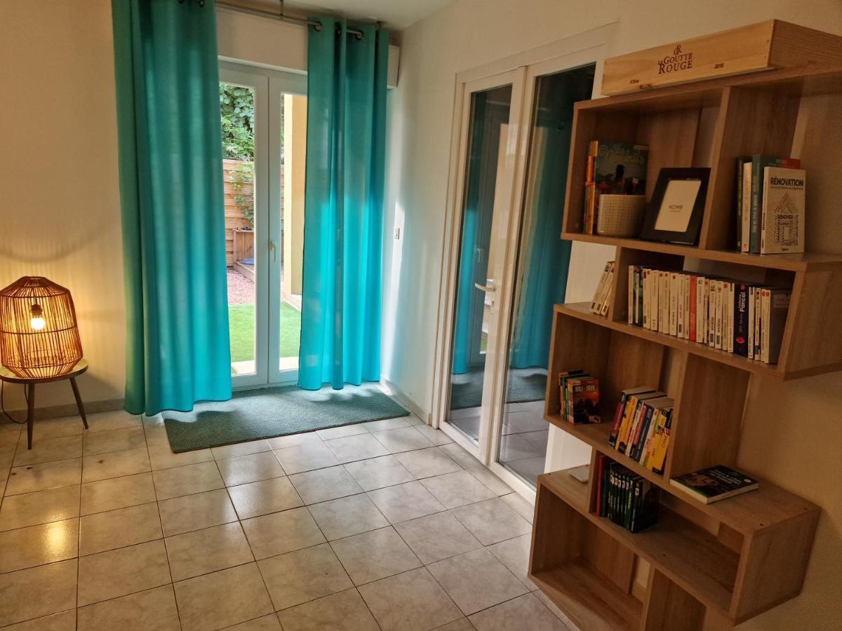Chez Marie Villa Bessan Bagian luar foto